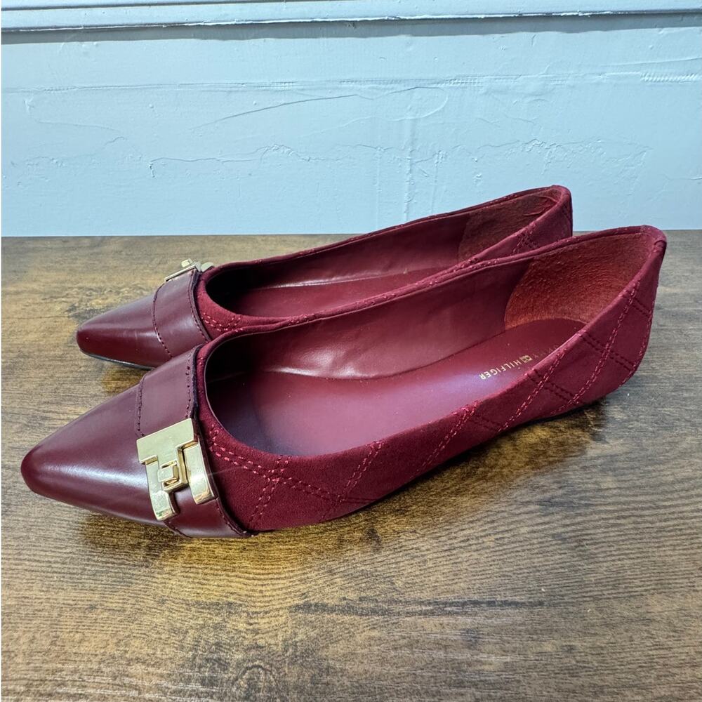 Tommy Hilfiger Katya Women’s Dark Red Suede Pointed-Toe Flats Size 8M w/ Box